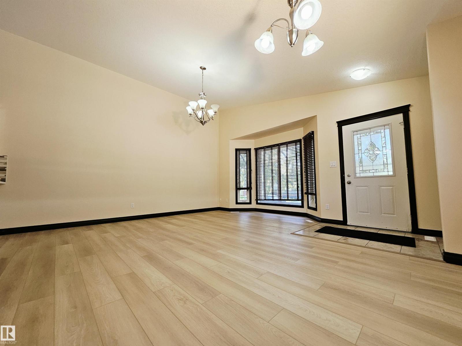 11625 88 Street NW, Parkdale (Edmonton) — photo 14 of 30: Property photo