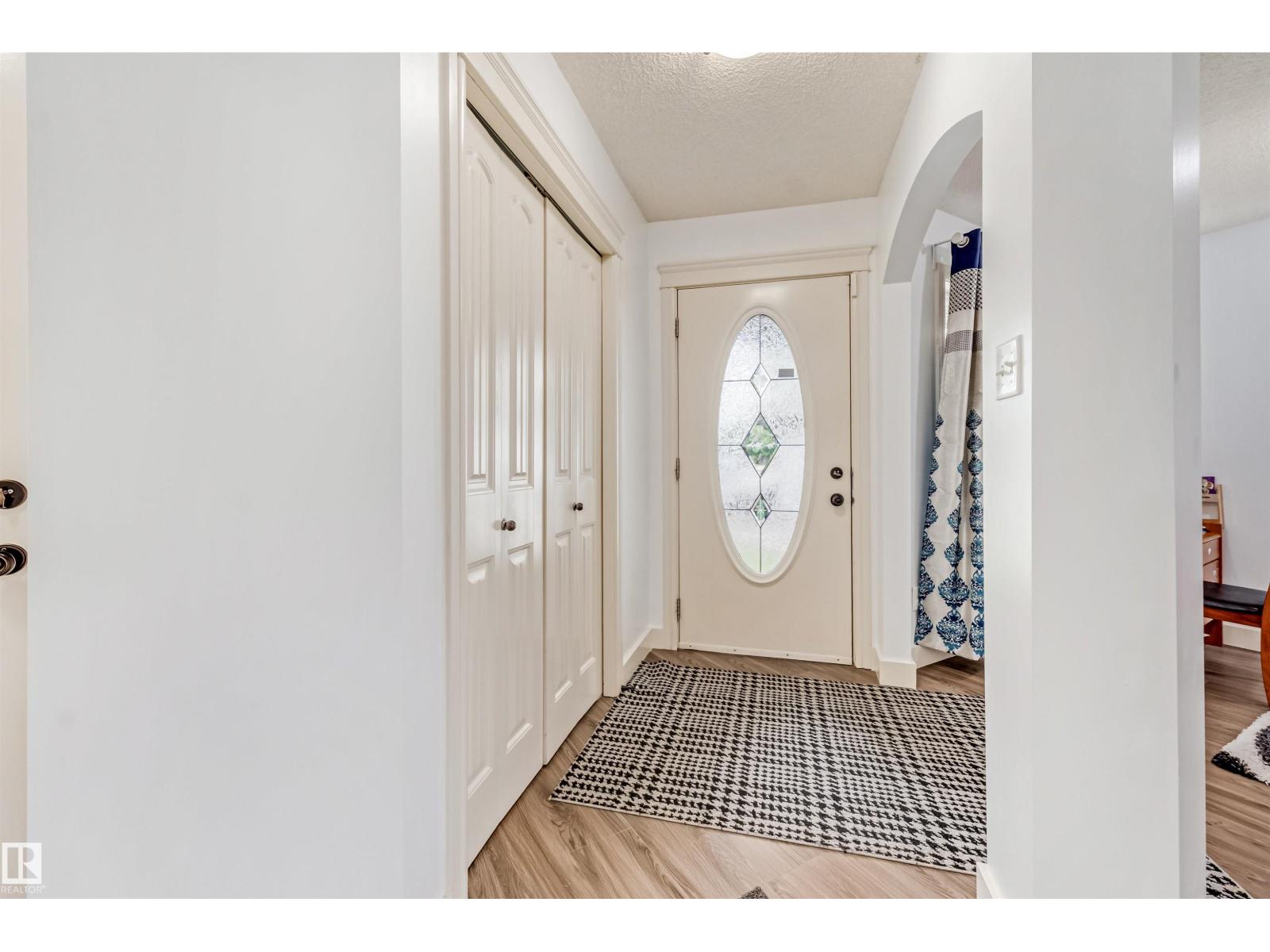 20324 48 AV NW - 6