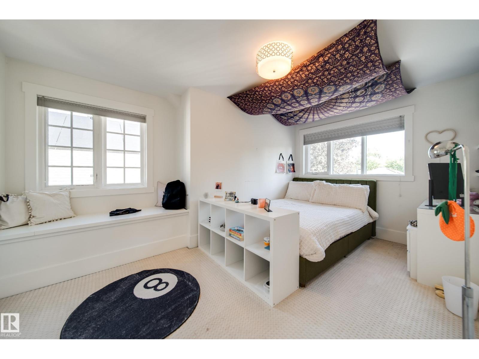10335 137 ST NW - 30