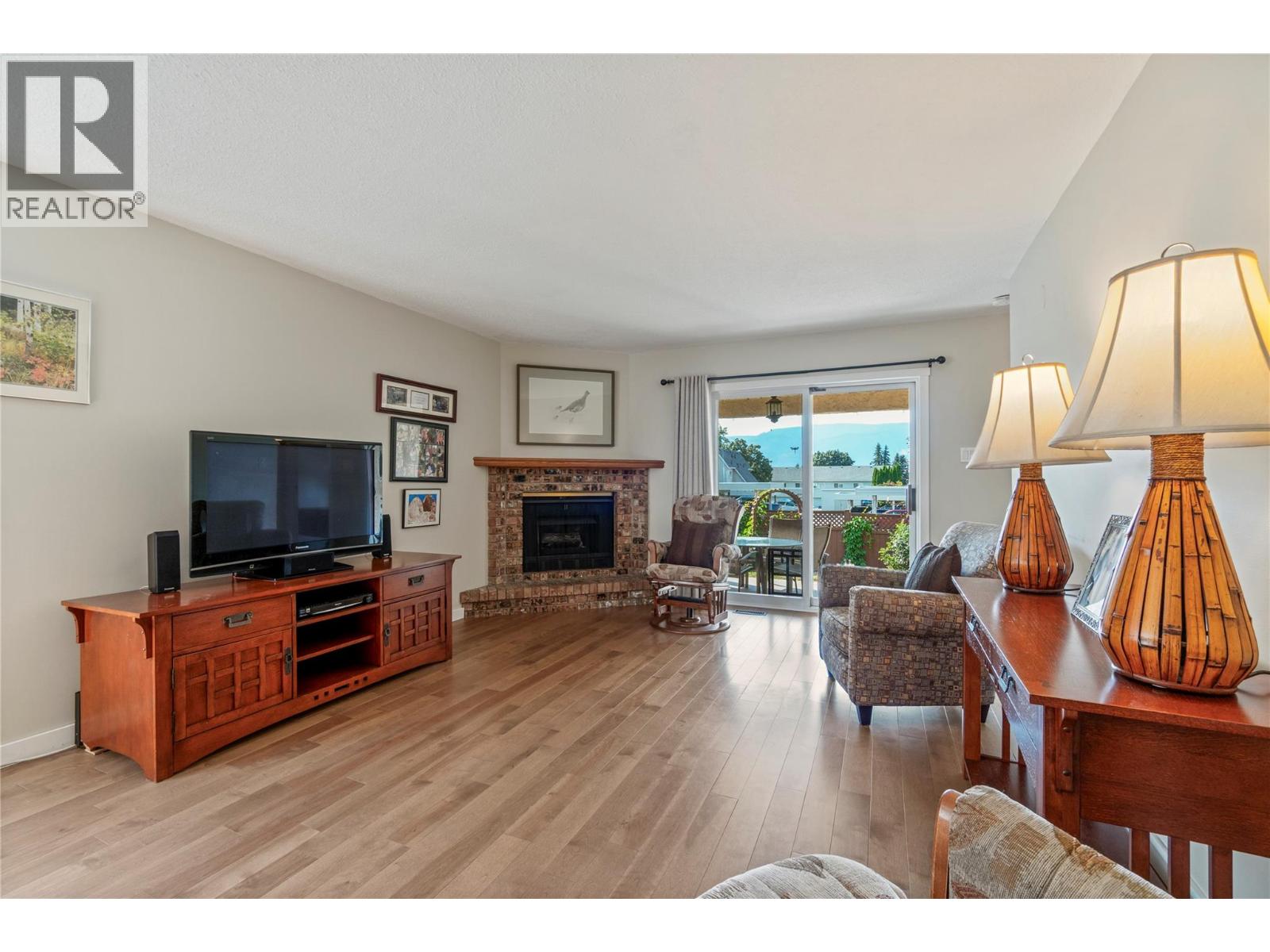 2415 5 Avenue NE, Salmon Arm