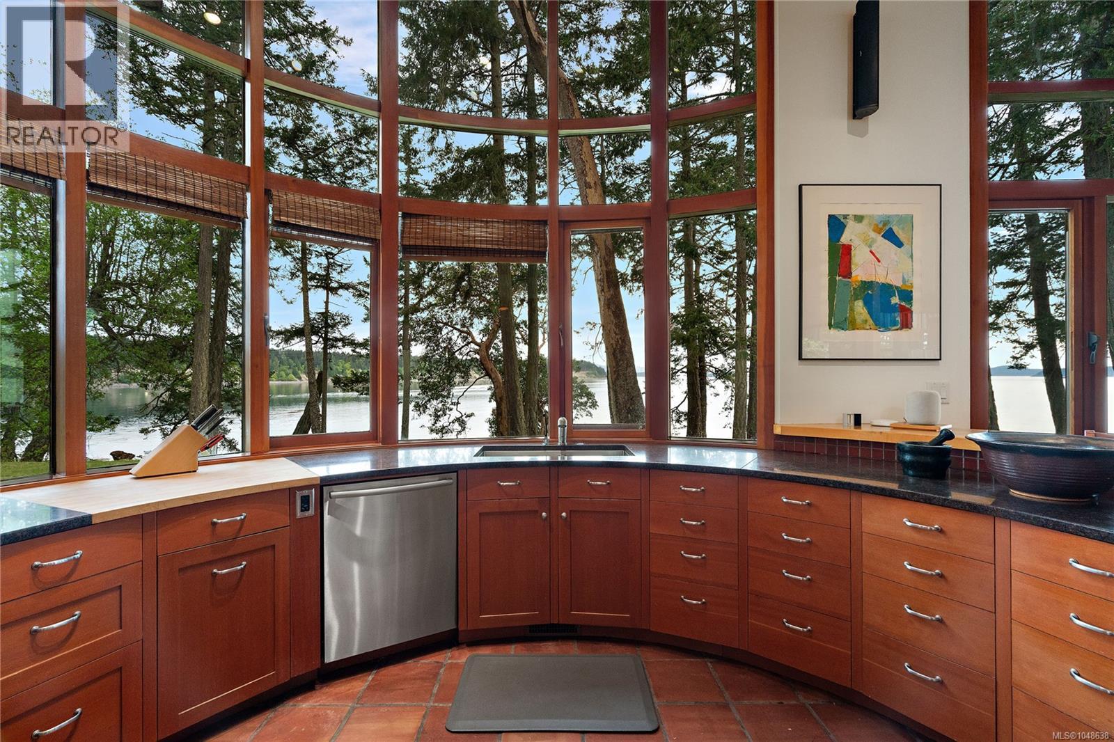  1228 Greenleaf Lane, Sidney Island