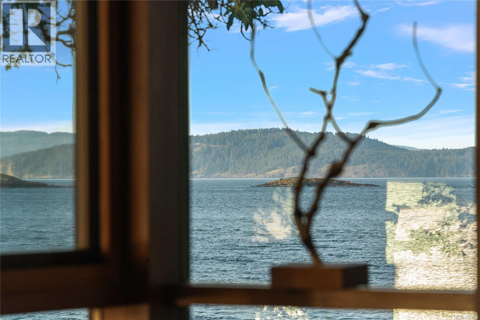  1228 Greenleaf Lane, Sidney Island