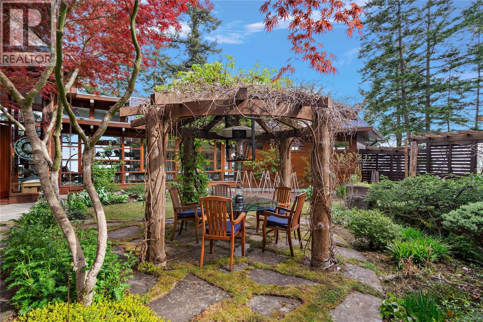  1228 Greenleaf Lane, Sidney Island