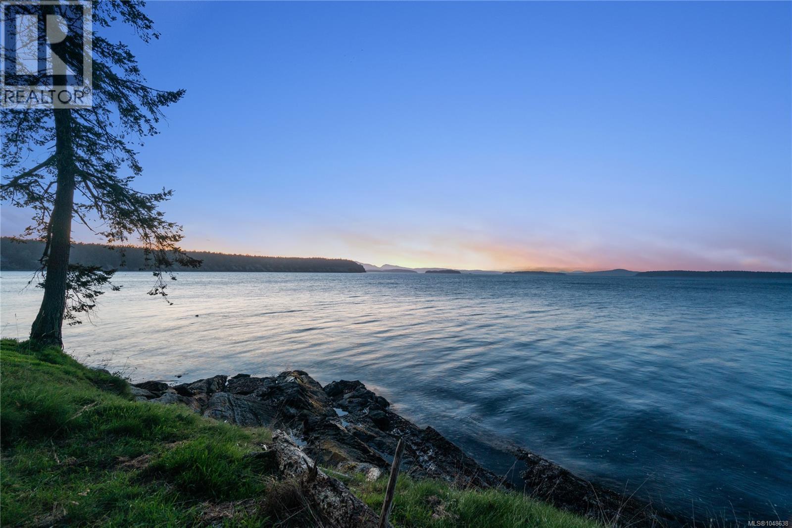  1228 Greenleaf Lane, Sidney Island