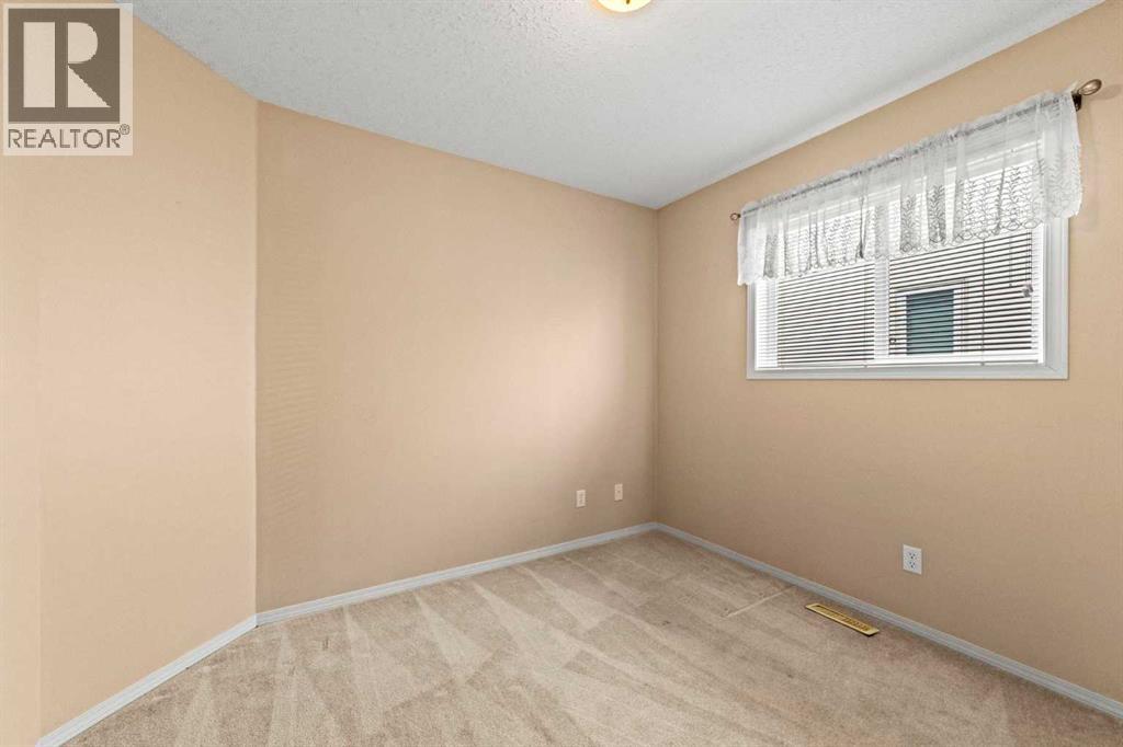 Listing photo – 4503 69 Street, Camrose