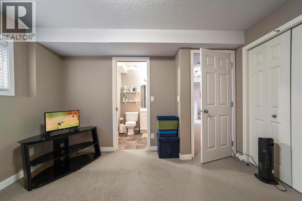 Listing photo – 7510 40 Avenue, Camrose