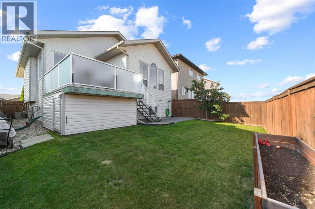 Listing photo – 7510 40 Avenue, Camrose