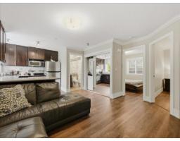 1087 Finlay Street, White Rock, BC V4B4K7 Photo 37