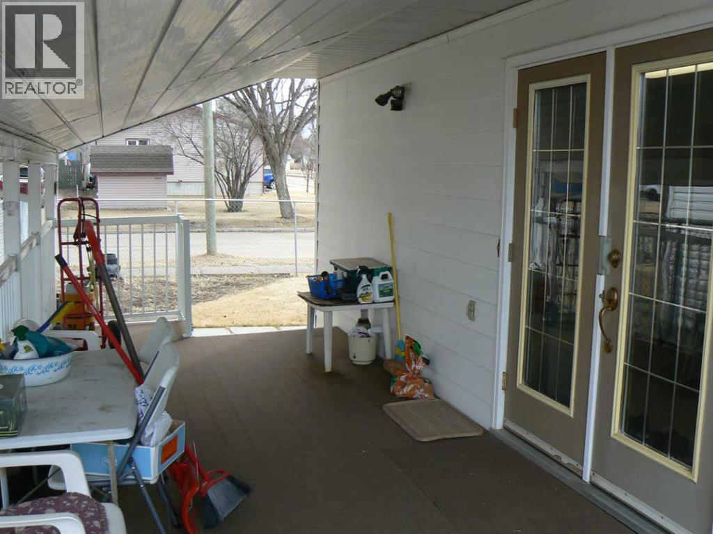 4844 57 Avenue - 6