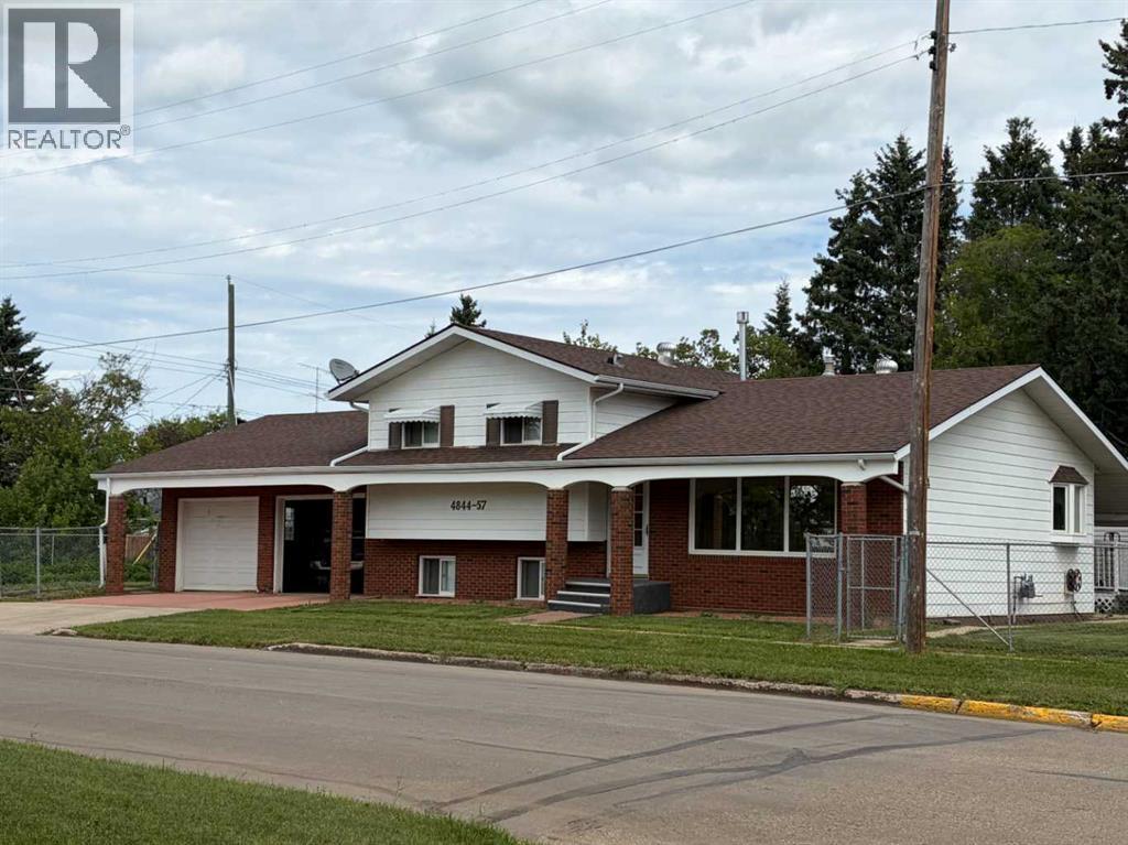4844 57 Avenue - 1