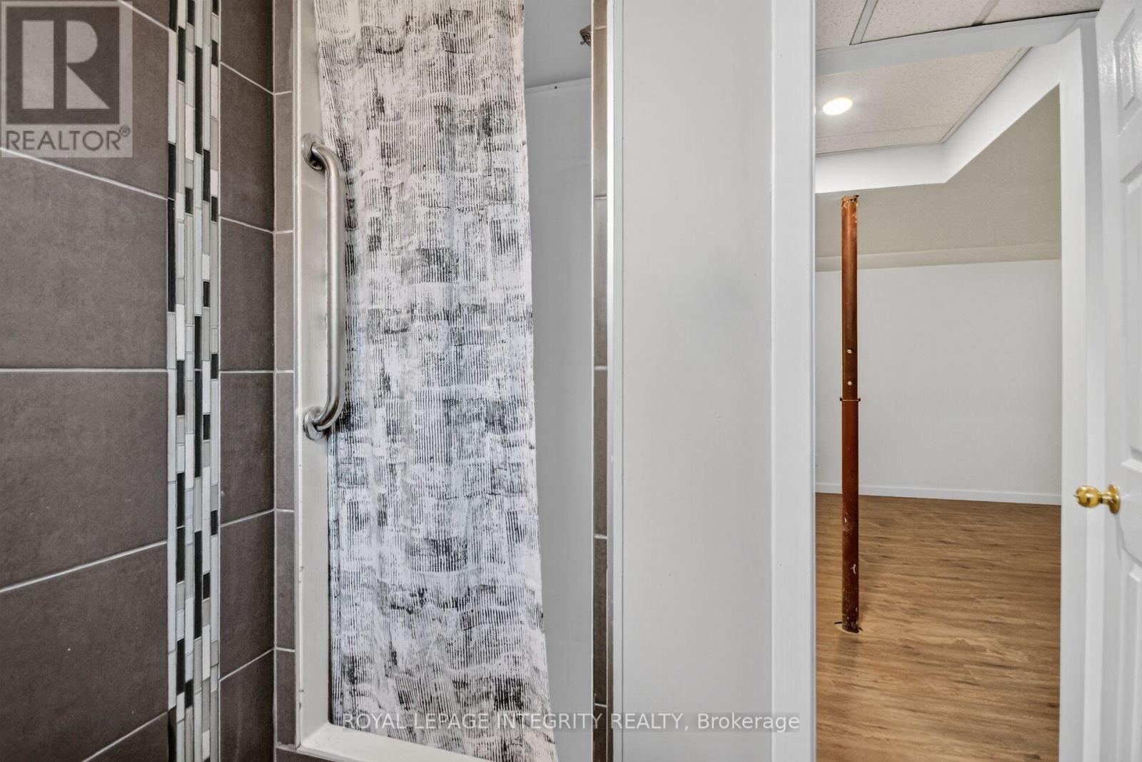 2913 DANBURY WAY, Ottawa. Luxury613. By Peter Sagos - Image 39