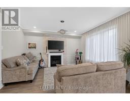 641 Parade Drive, Ottawa, ON K2S0X8 Photo 9