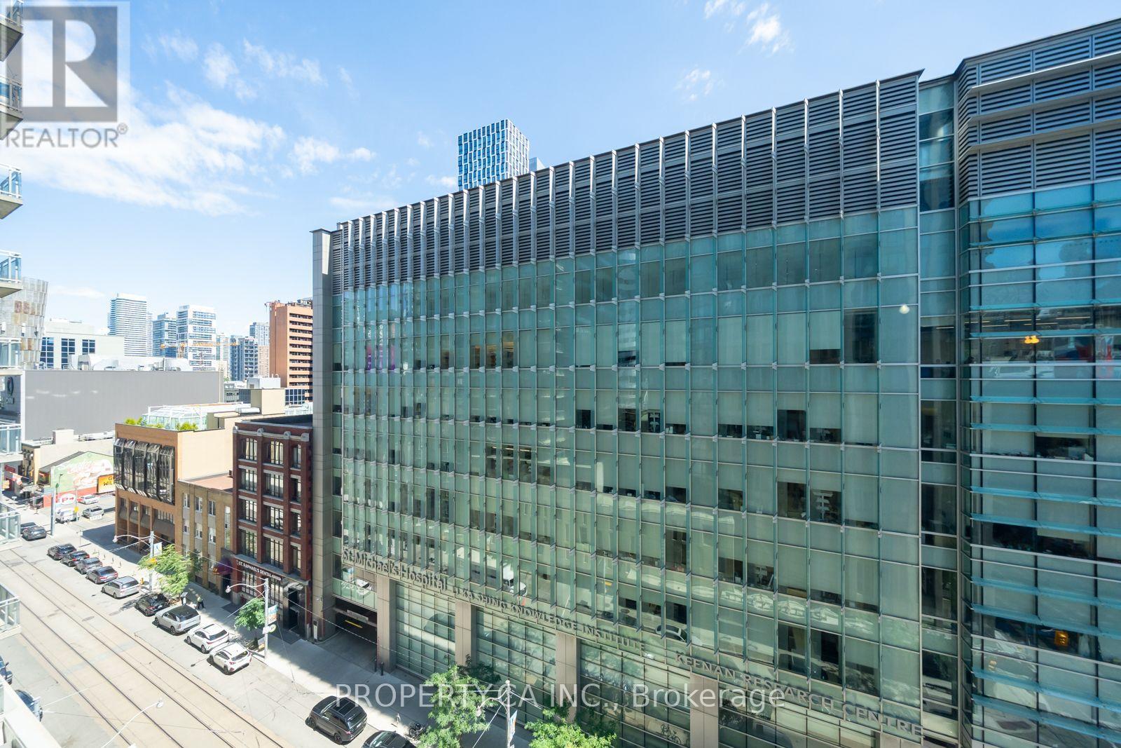 #912 210 VICTORIA STREET - Image 32