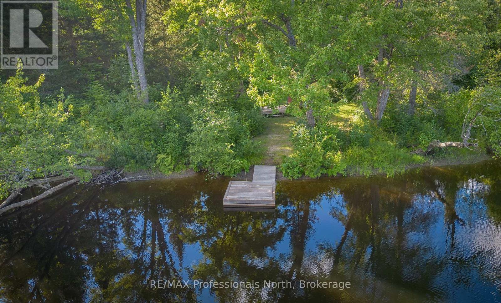 1547 NORTH PICKEREL LAKE ROAD - Image 41