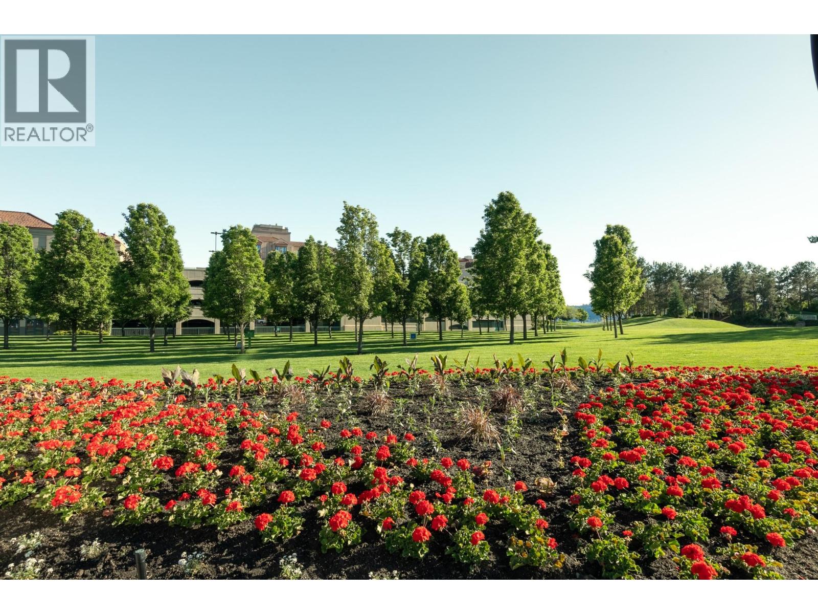 427 1088 Sunset Drive, Kelowna
