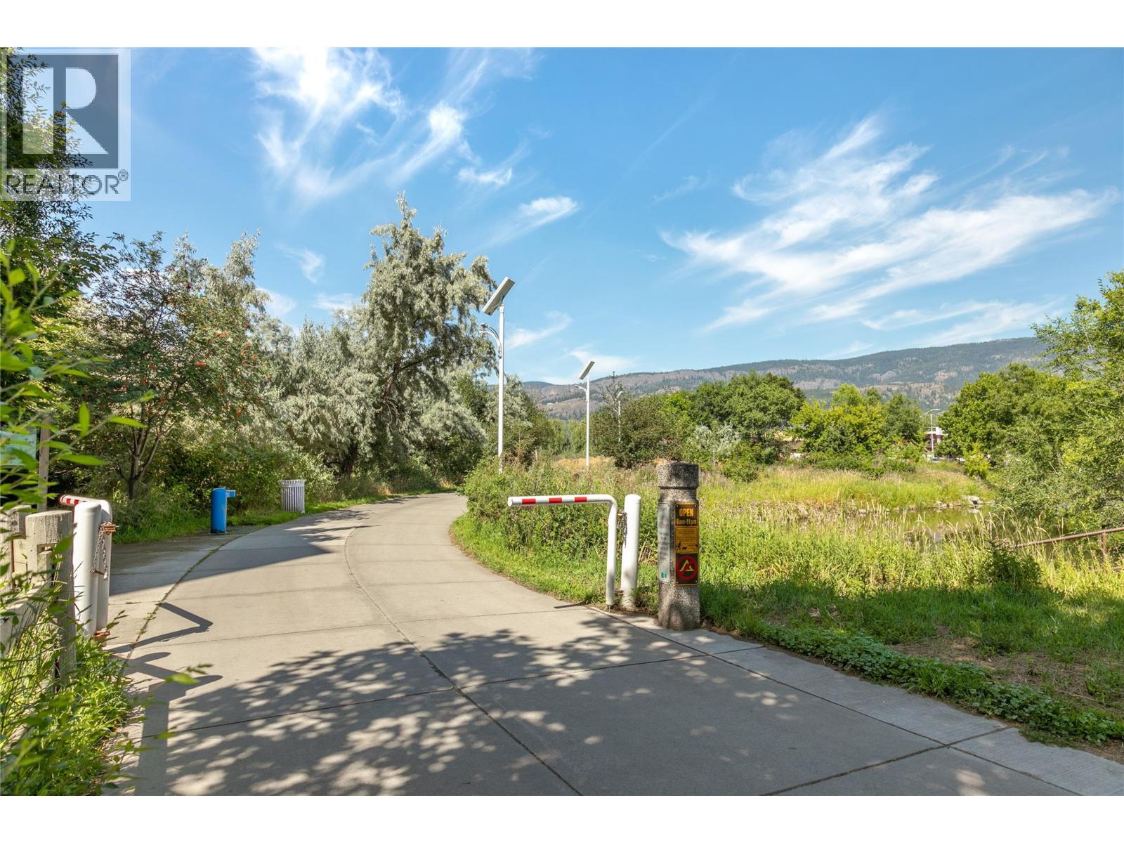 427 1088 Sunset Drive, Kelowna
