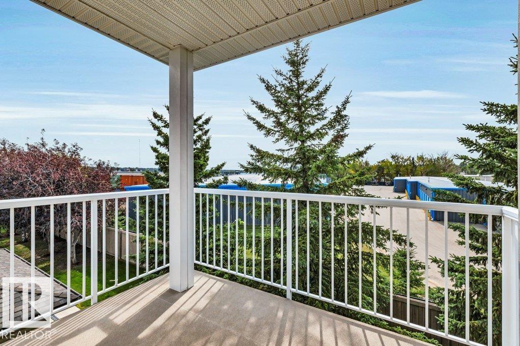 #57E 79 Bellerose DR - 11