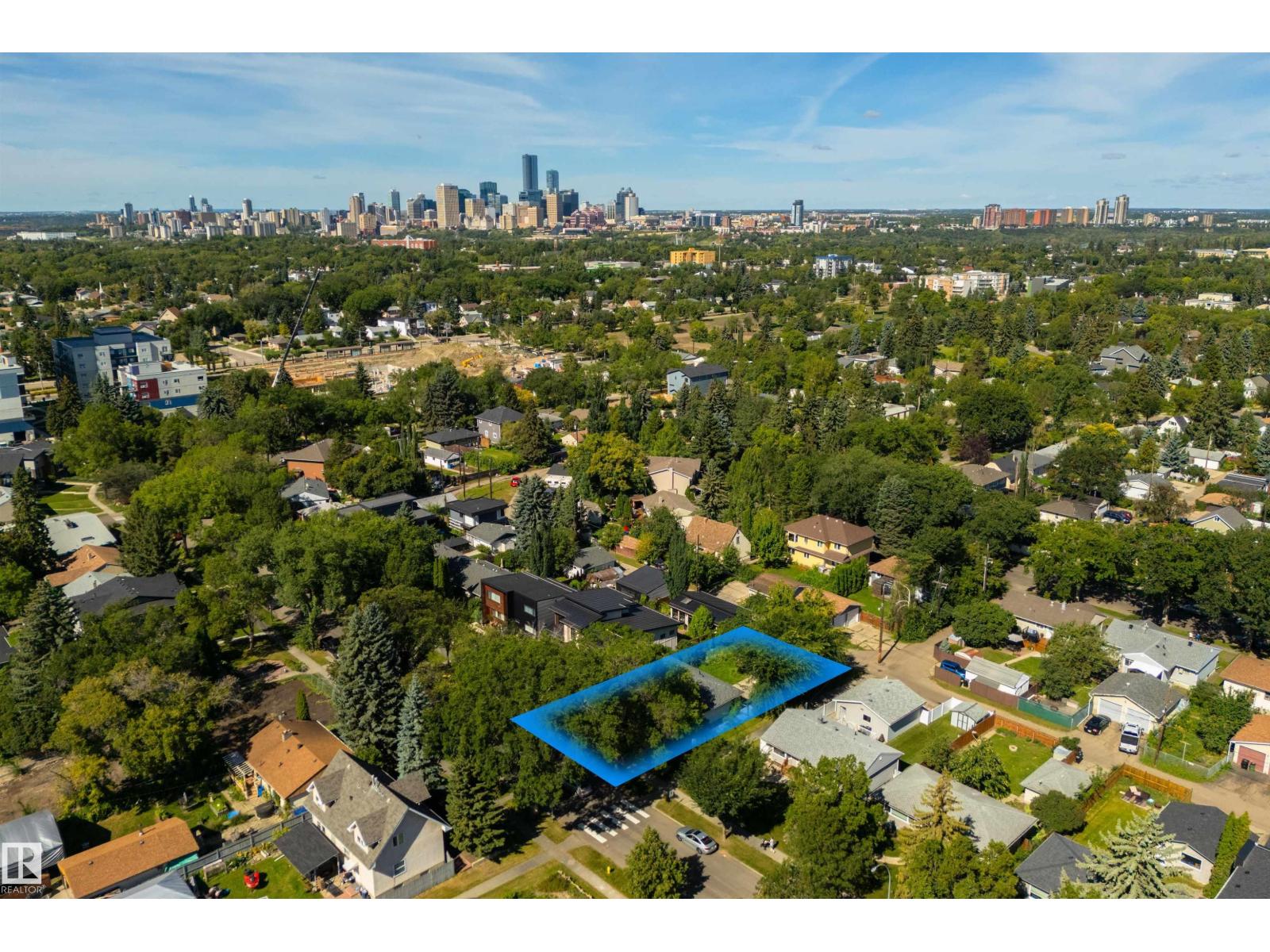 7950 91 AV NW - 1