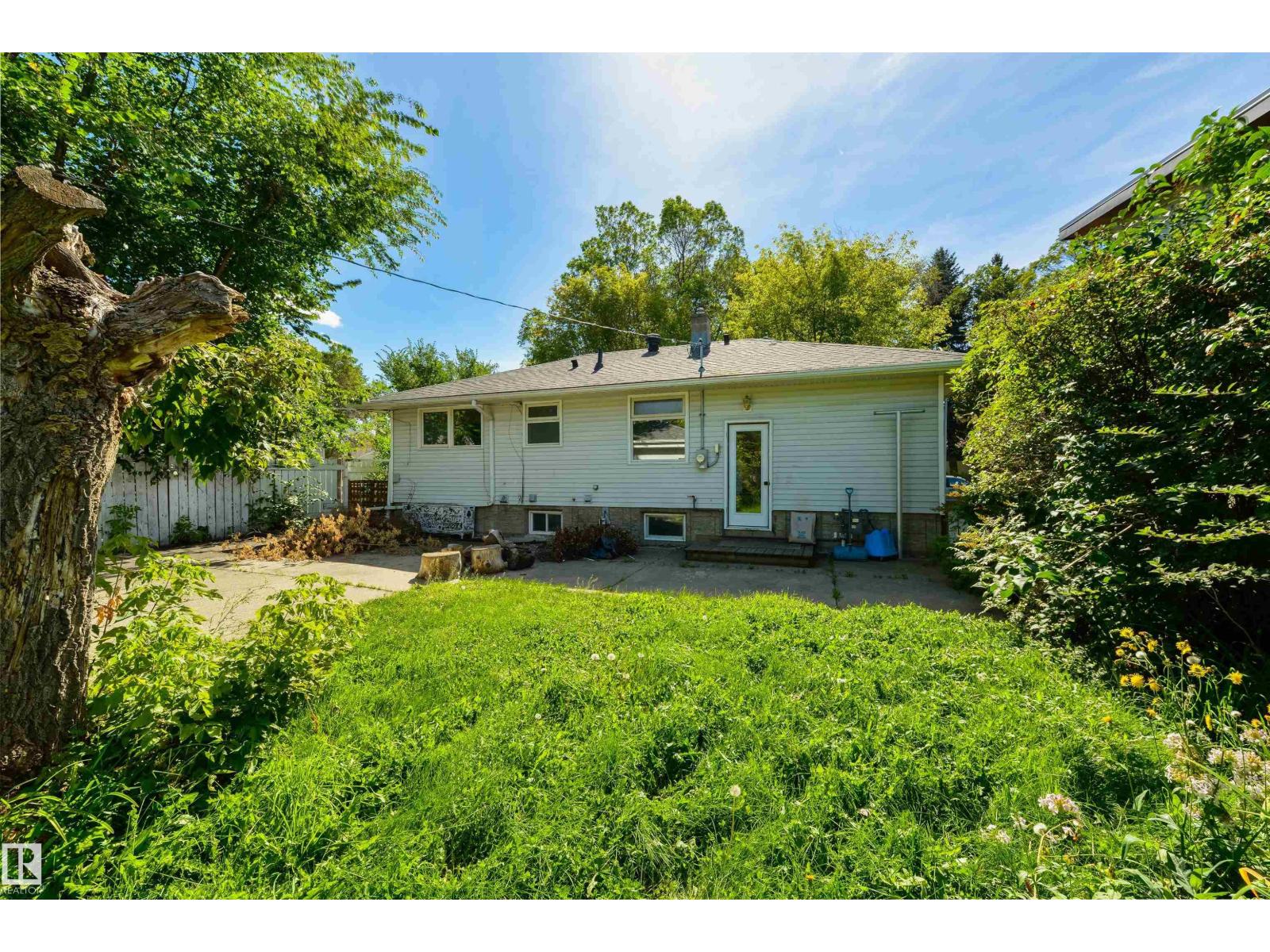 7950 91 AV NW - Image 6