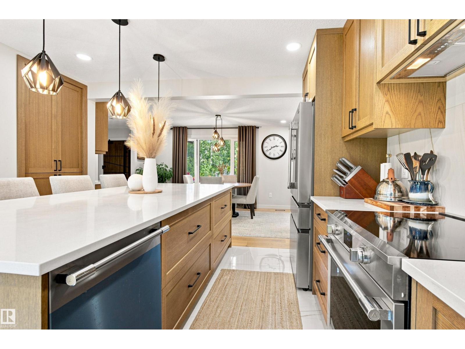 #62 52145 RGE ROAD 225 - 15