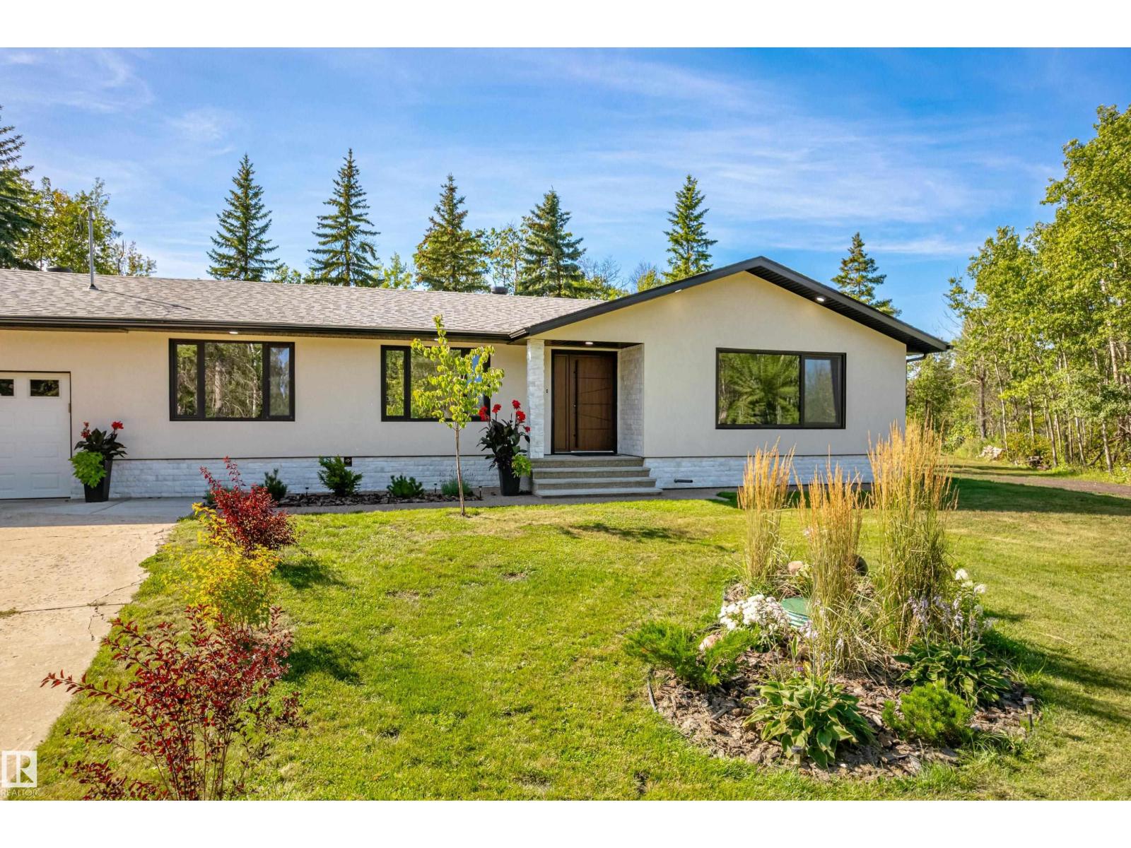 #62 52145 RGE ROAD 225 - 5