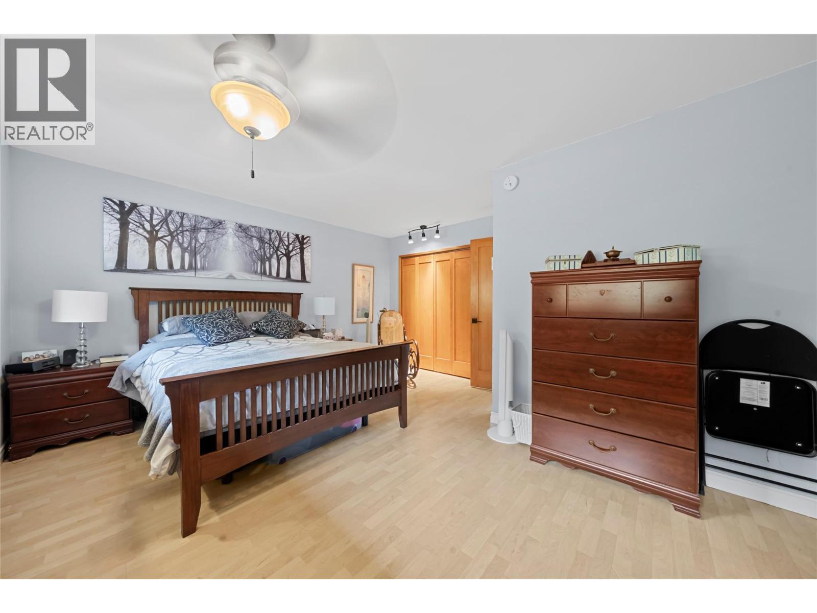  2880 Chalet Drive, Blind Bay