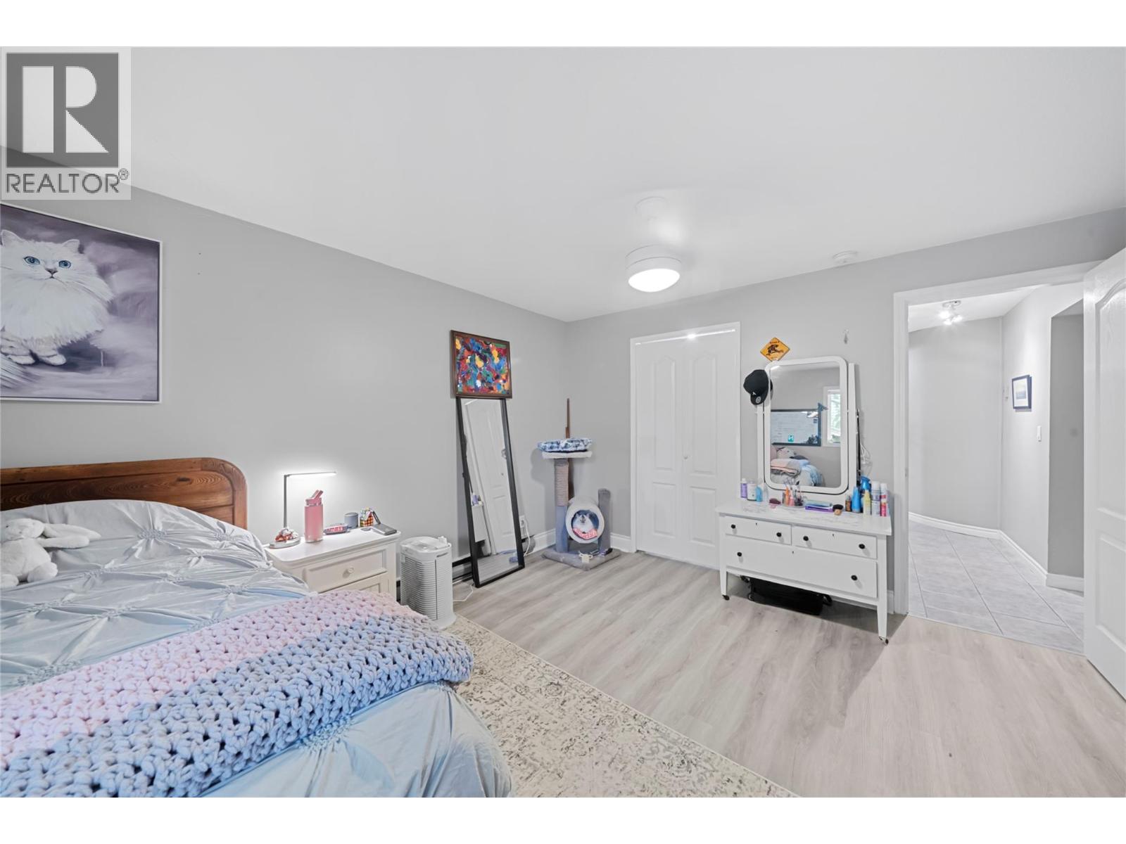 2880 Chalet Drive - 56