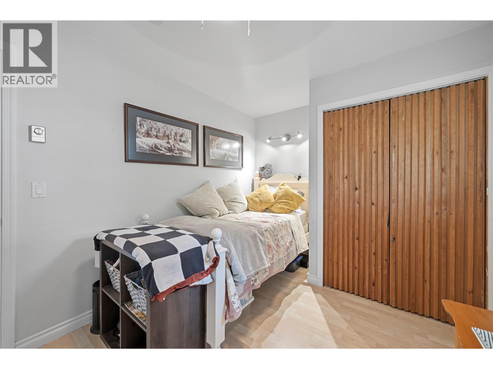  2880 Chalet Drive, Blind Bay