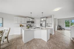 Recreation room - 421 Bridge Lake Drive, Winnipeg, MB R3Y0S3 Photo 8