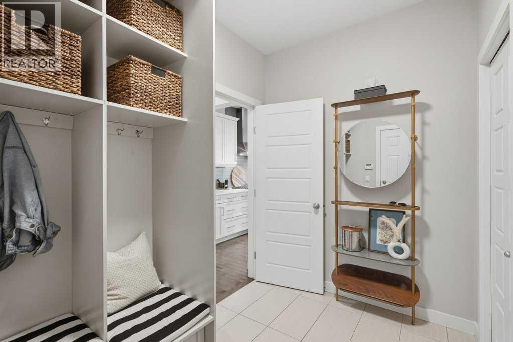 138 Ascot Crescent SW - 15