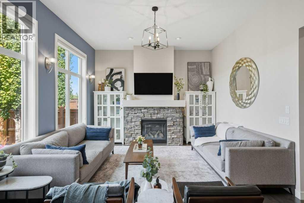 138 Ascot Crescent SW - 19