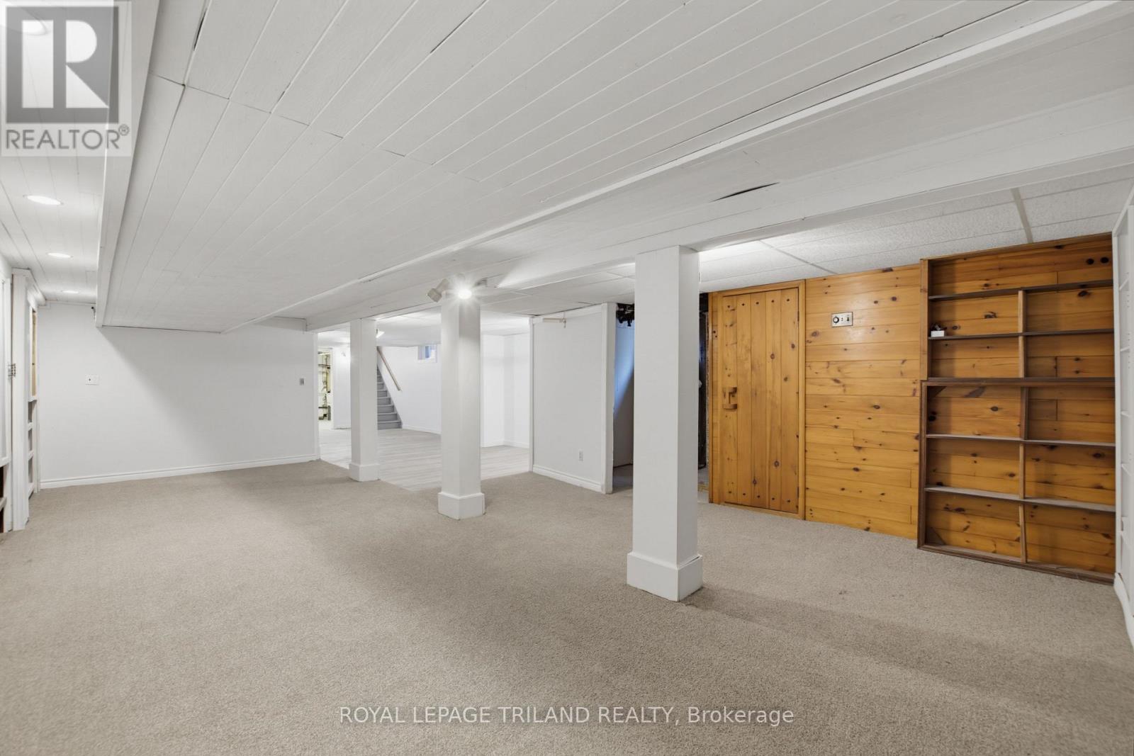 6267 SUNSET ROAD - 36