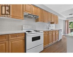 Living room/Dining room - 710 Spring Gardens Road Unit# 99, Burlington, ON L7T4K7 Photo 13