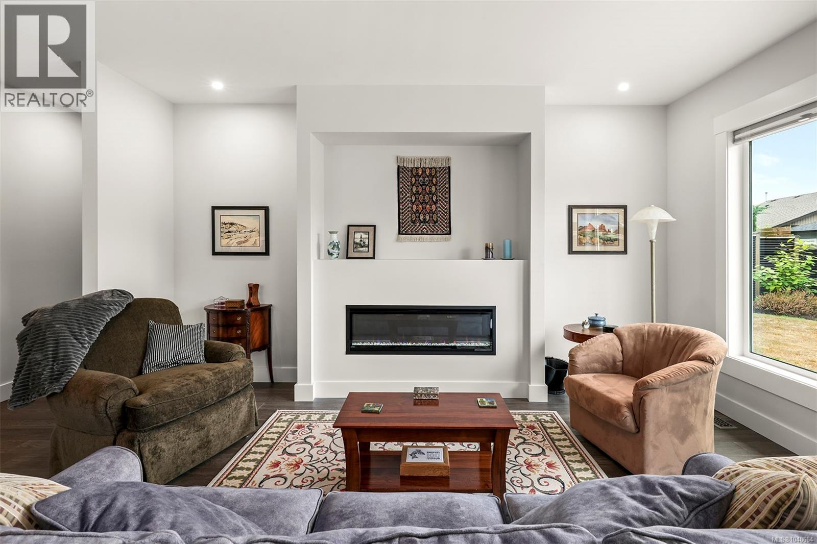 859 Labrador Dr - 2