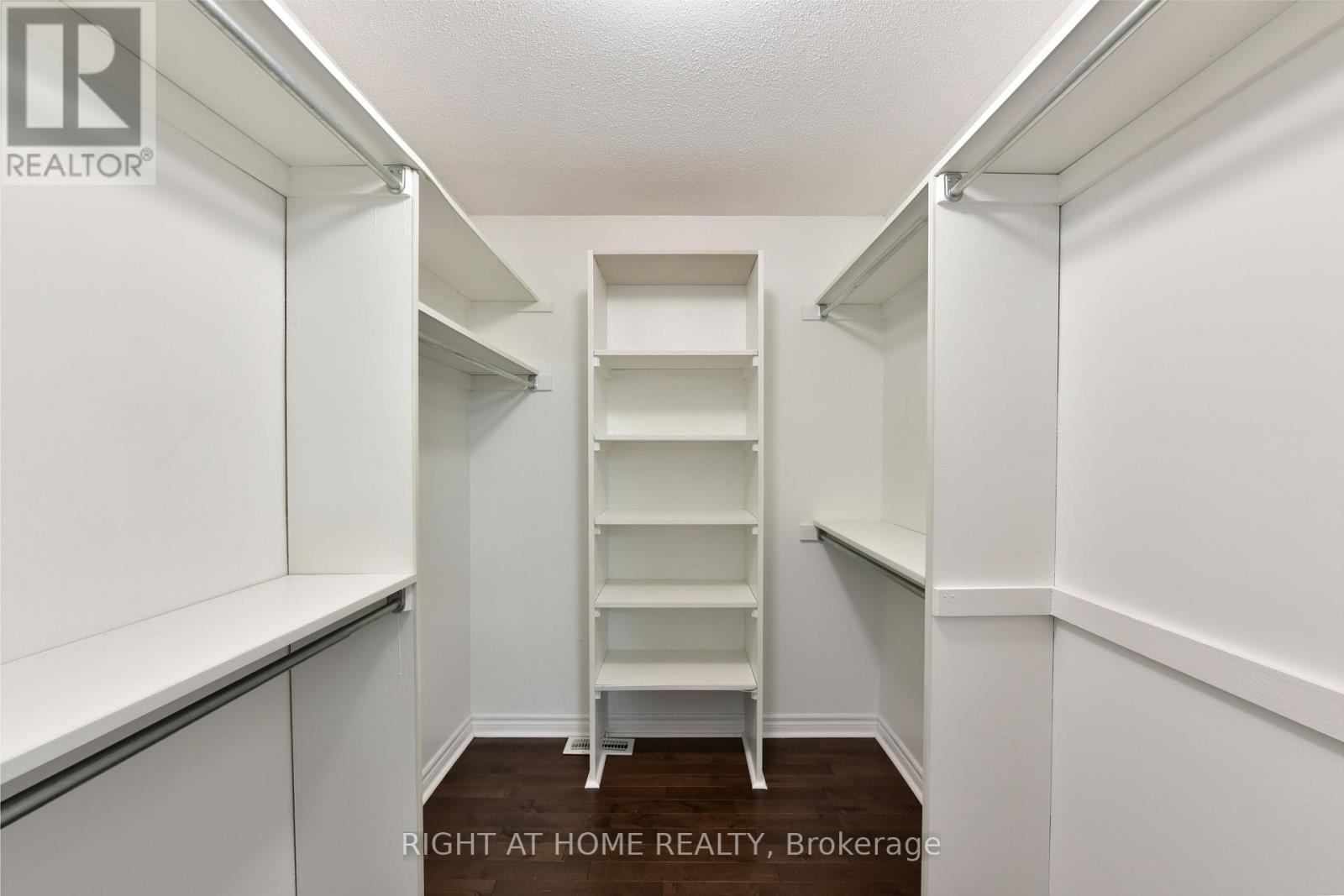 3 JOSEPH CIRCLE - 28