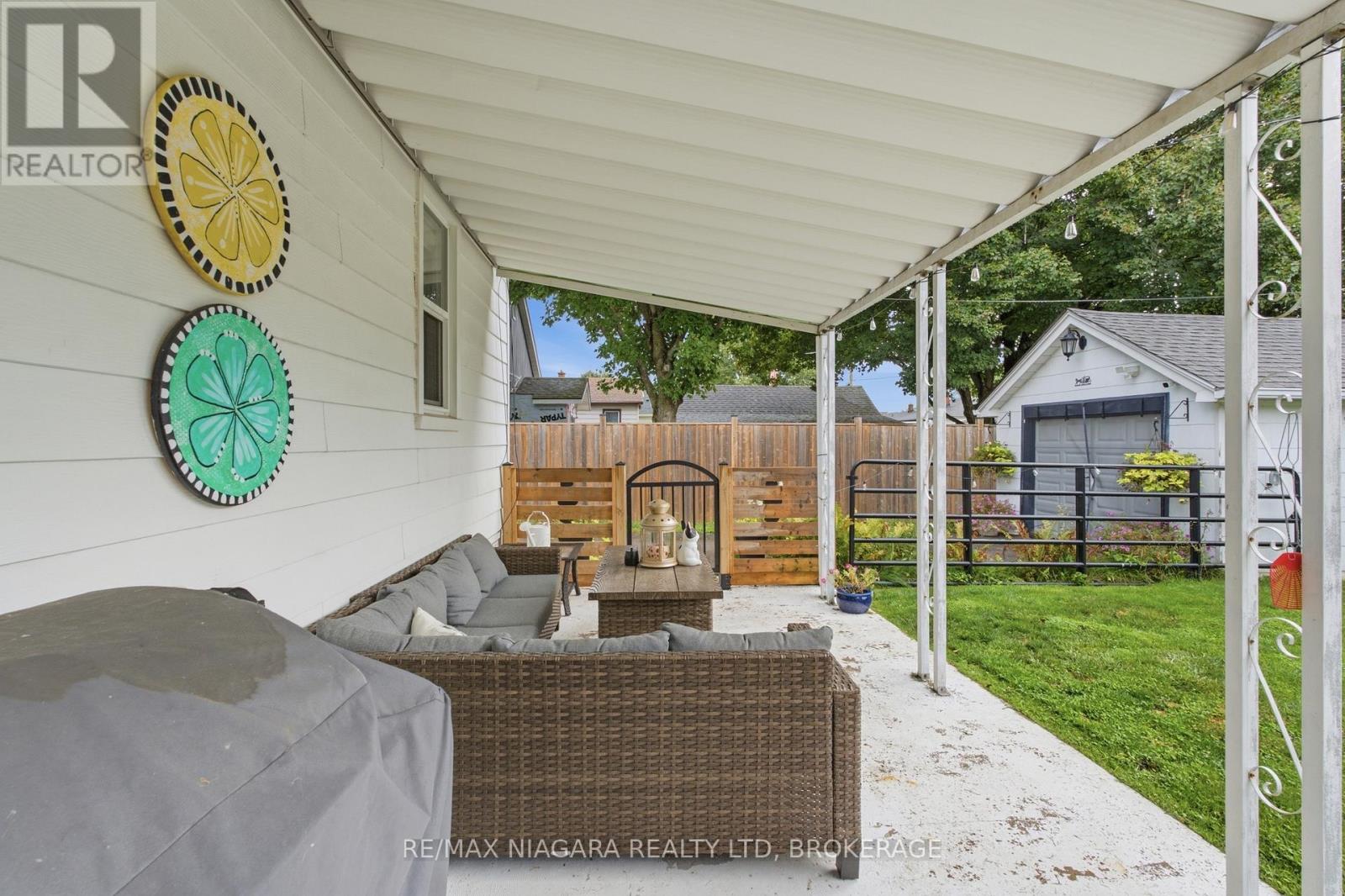 222 NEFF STREET - 25