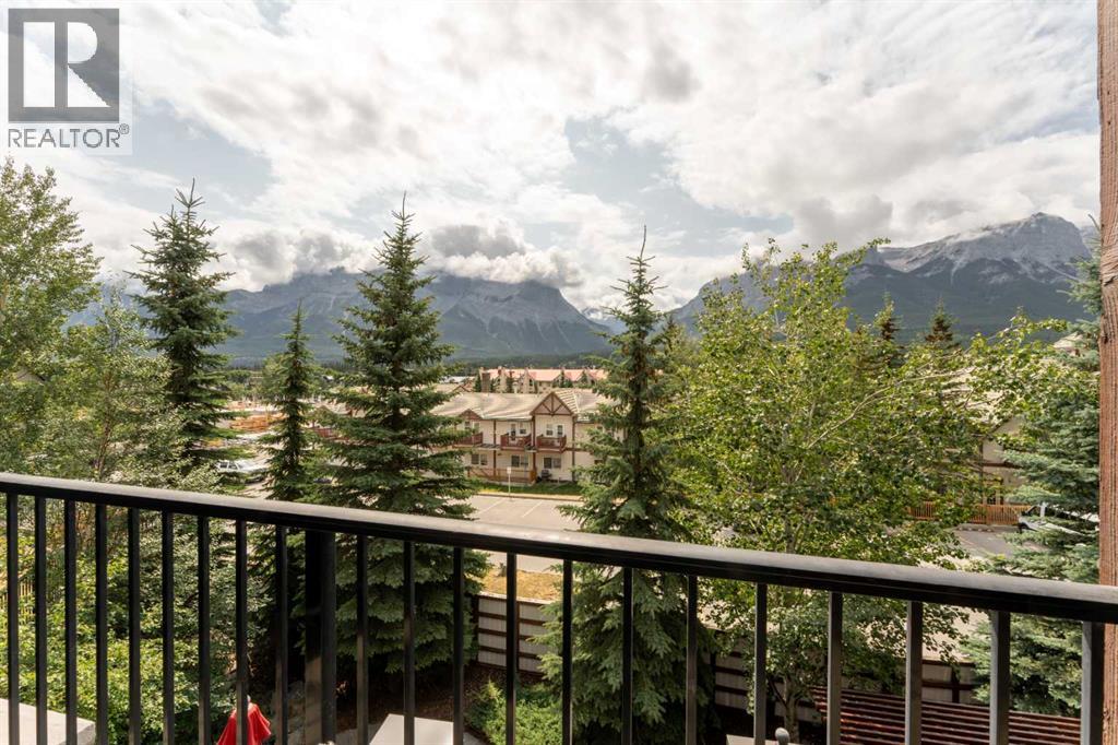 #211C 1818 Mountain Avenue - 20