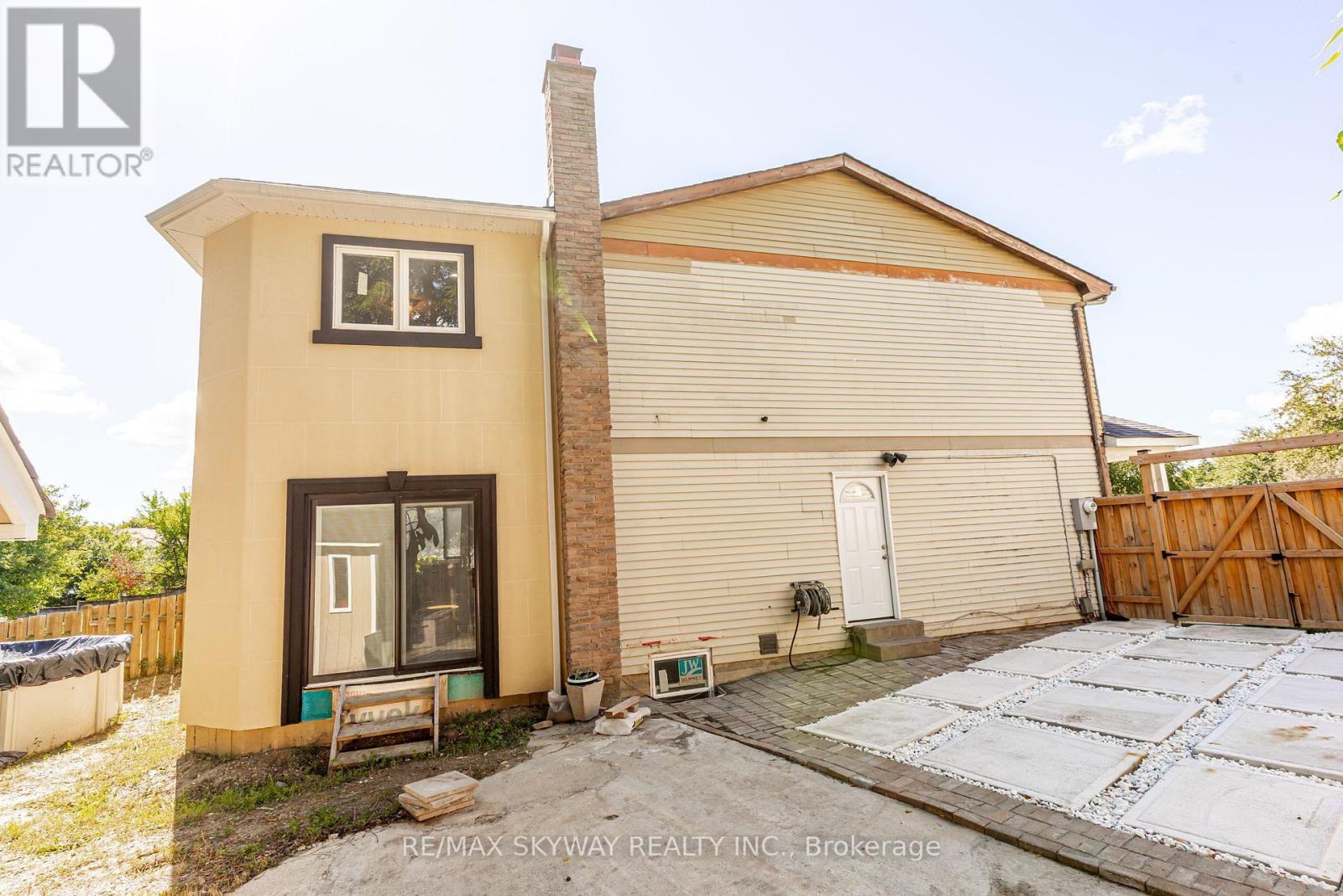 52 CHARTERS ROAD - 43