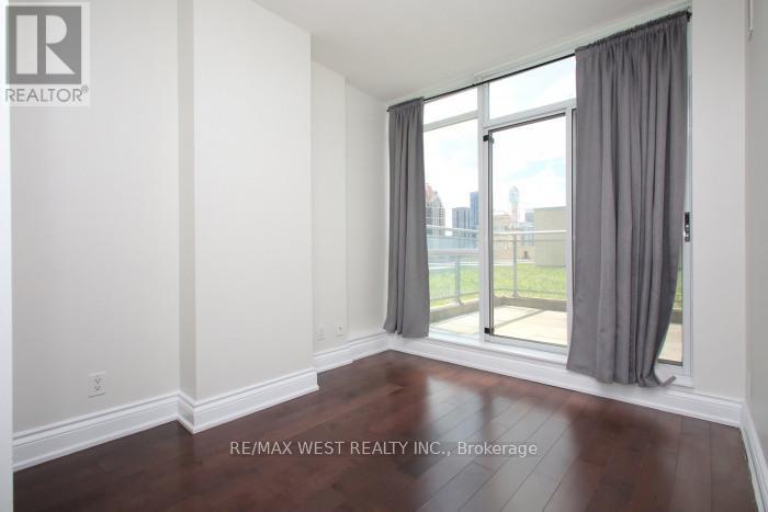 #903 225 WEBB DRIVE - Image 17