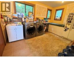 Lot 34 Whiskey Cove (denny Island), Bella Coola, BC V0T1B0 Photo 15