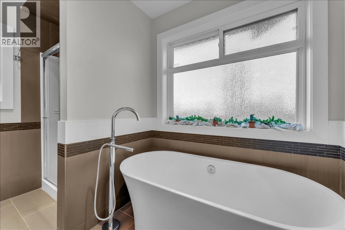 6 Bed, 5 Bath House for Sale in Coquitlam – 3474 GISLASON AVENUE, Coquitlam – MLS# R3146032 - Image 30