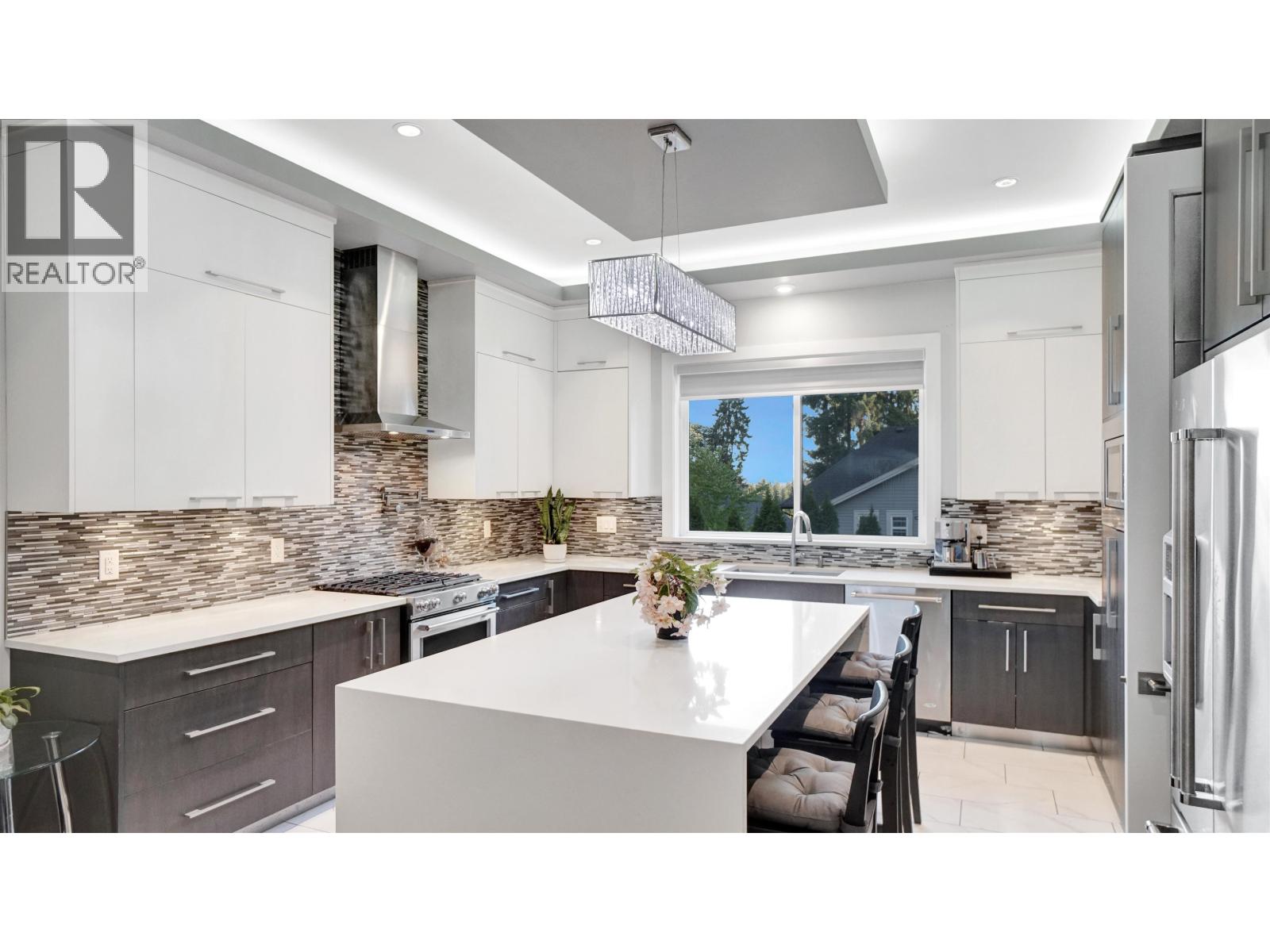 6 Bed, 5 Bath House for Sale in Coquitlam – 3474 GISLASON AVENUE, Coquitlam – MLS# R3146032 - Image 6