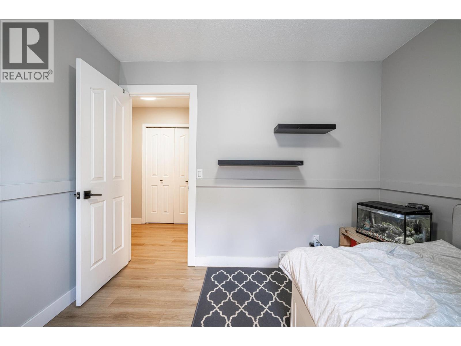  670 Cassiar Road, Kelowna
