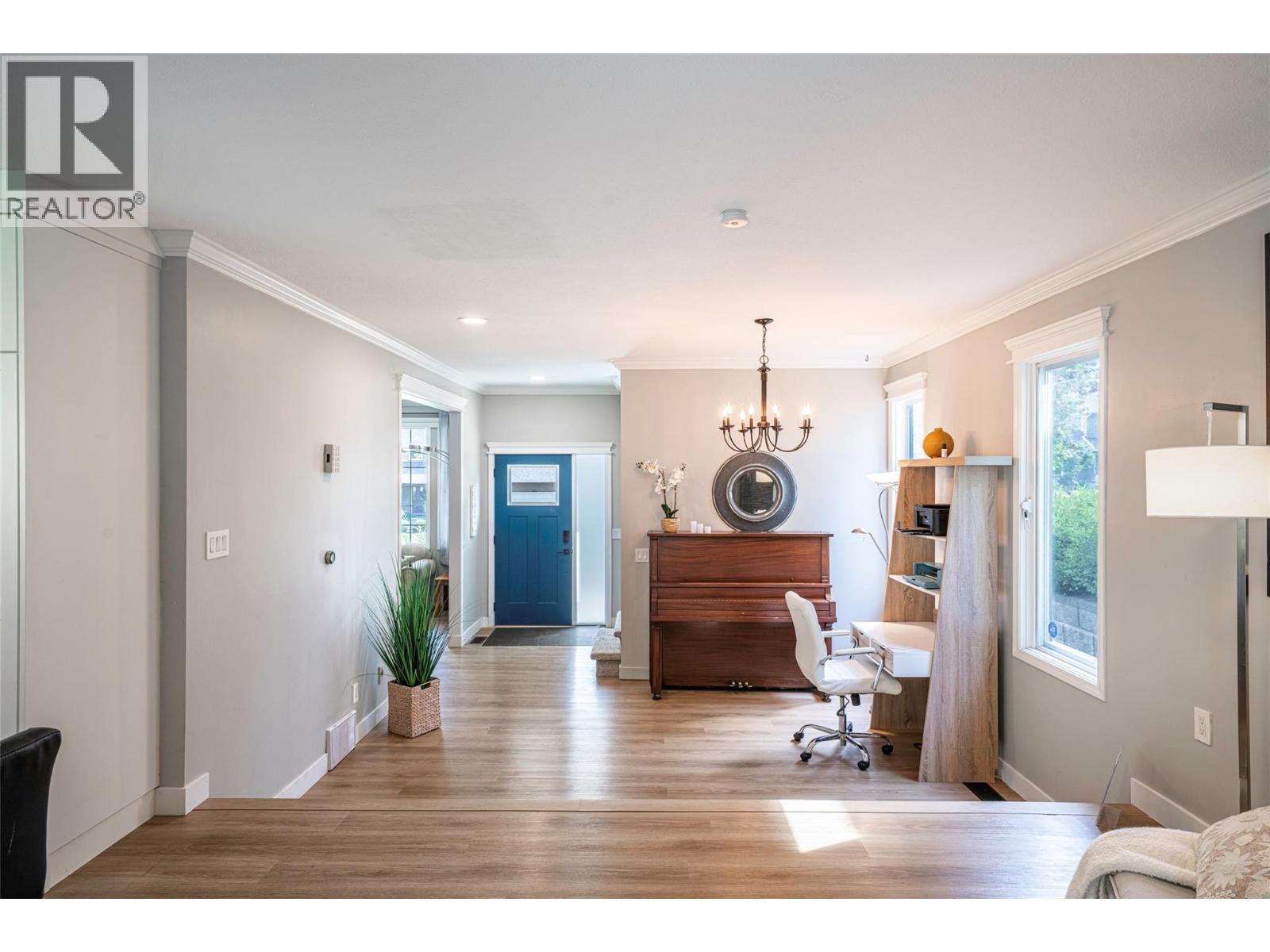  670 Cassiar Road, Kelowna