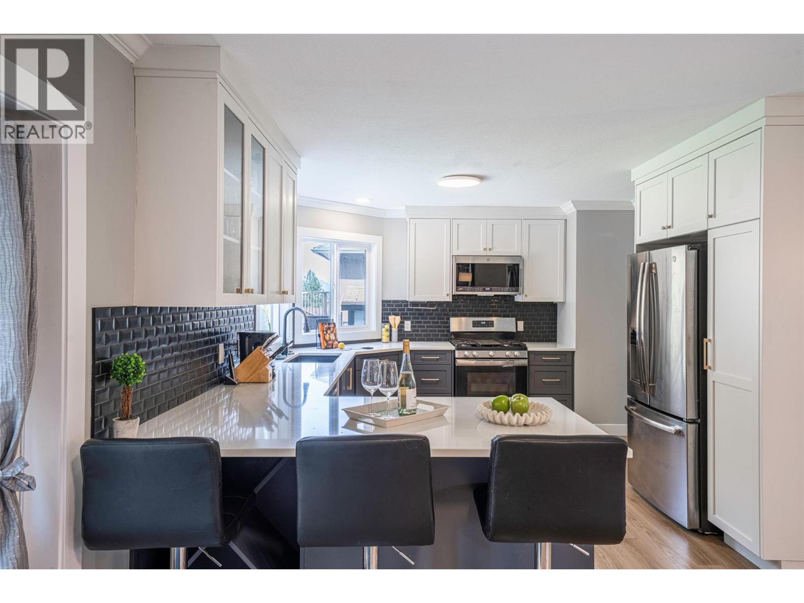  670 Cassiar Road, Kelowna