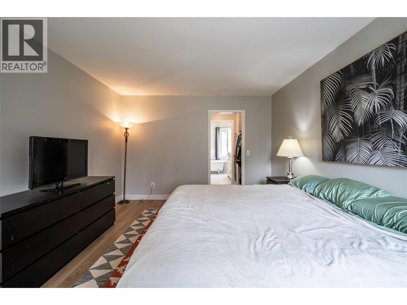  670 Cassiar Road, Kelowna