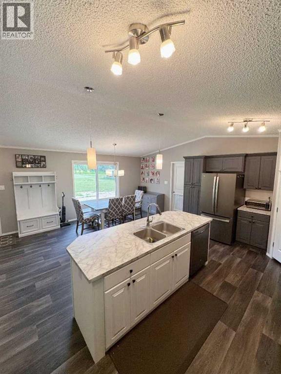 62070 Highway 33 - Image 15