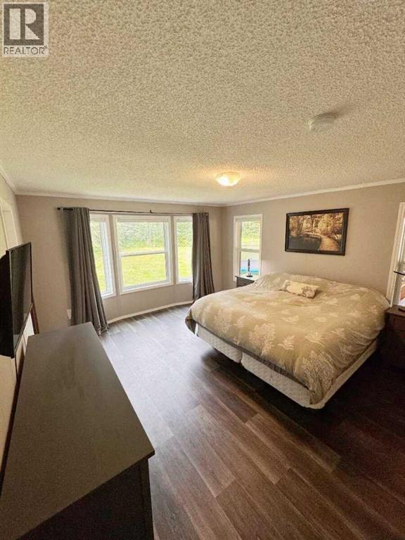62070 Highway 33 - 8