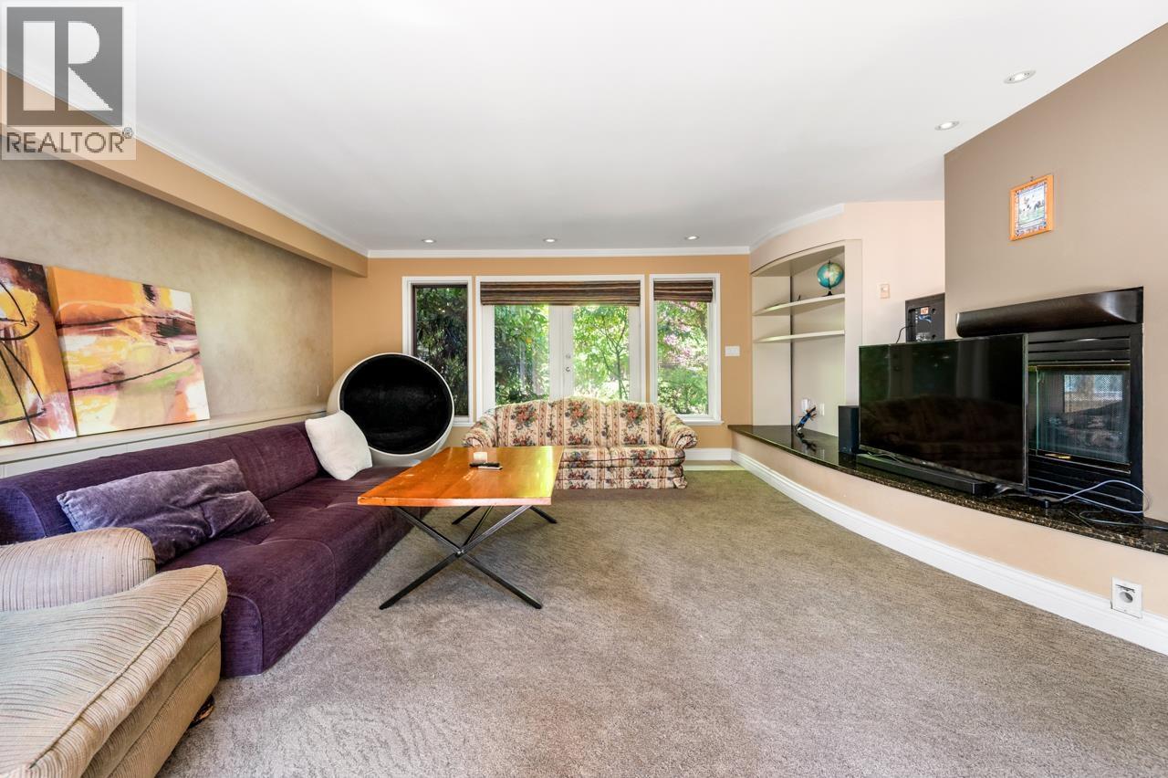 1545 W 49TH AVENUE, Vancouver — photo 3