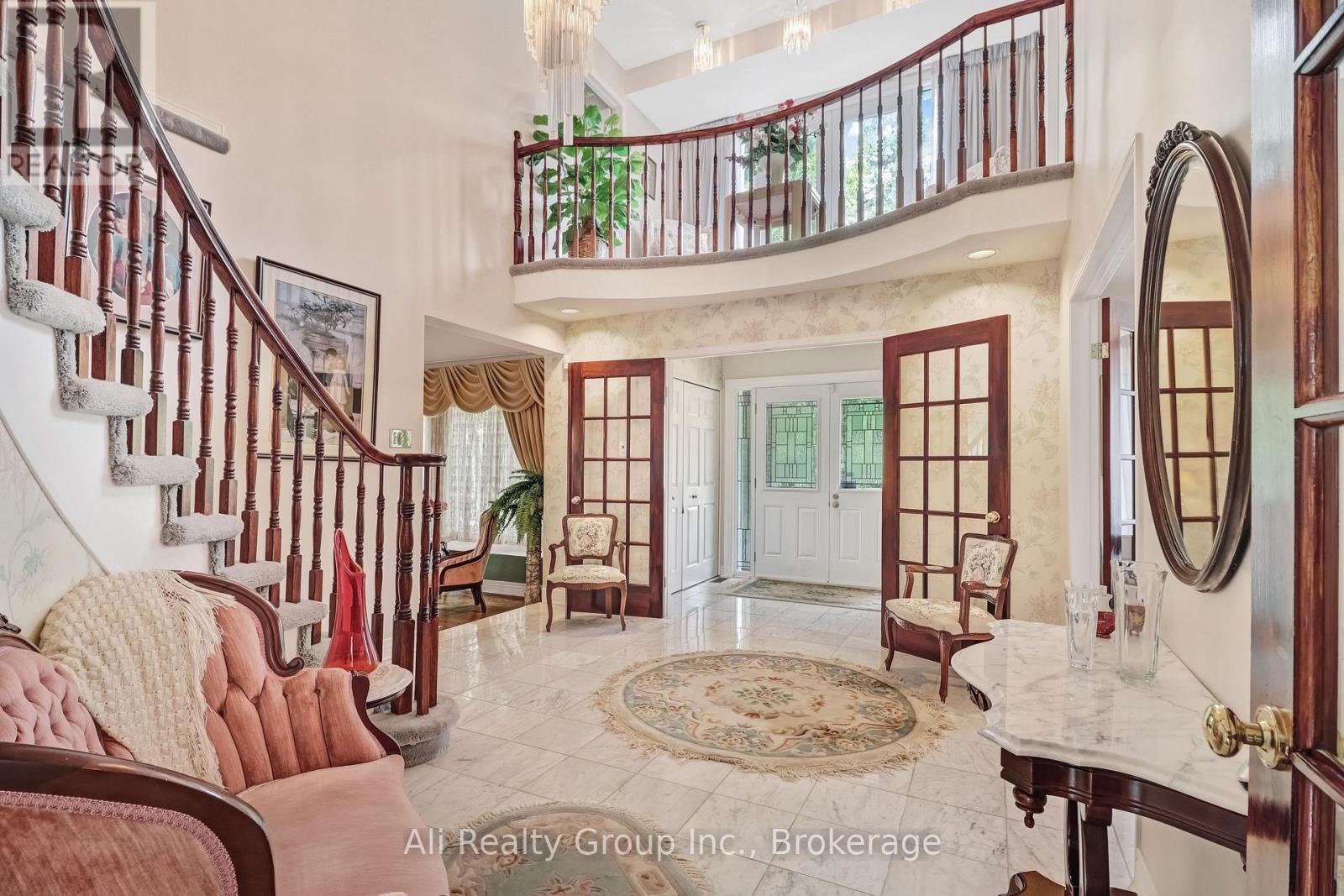 4 ROYAL COUNTY DOWNS - Image 10